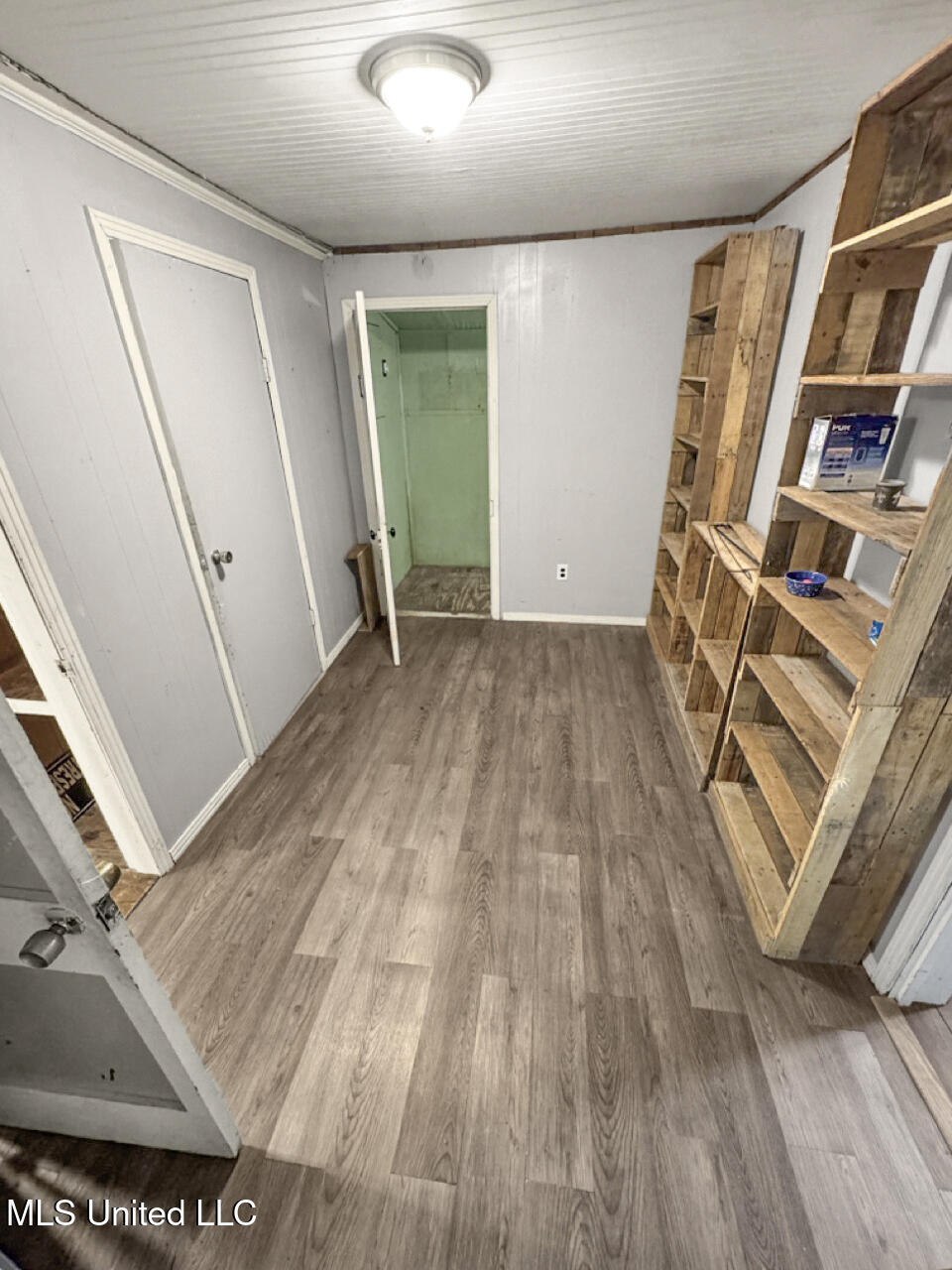 944 Liberty Road Natchez, MS 39120 - Photo 8 of 35 IMG_8524 Large