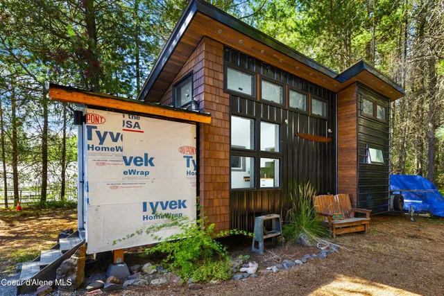 $54,500 | Nna Nna Tiny House, Sandpoint, ID 83864