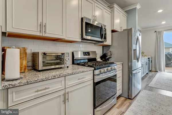 $3,100 | 11716 Emily Dickinson Place, White Plains, MD 20695