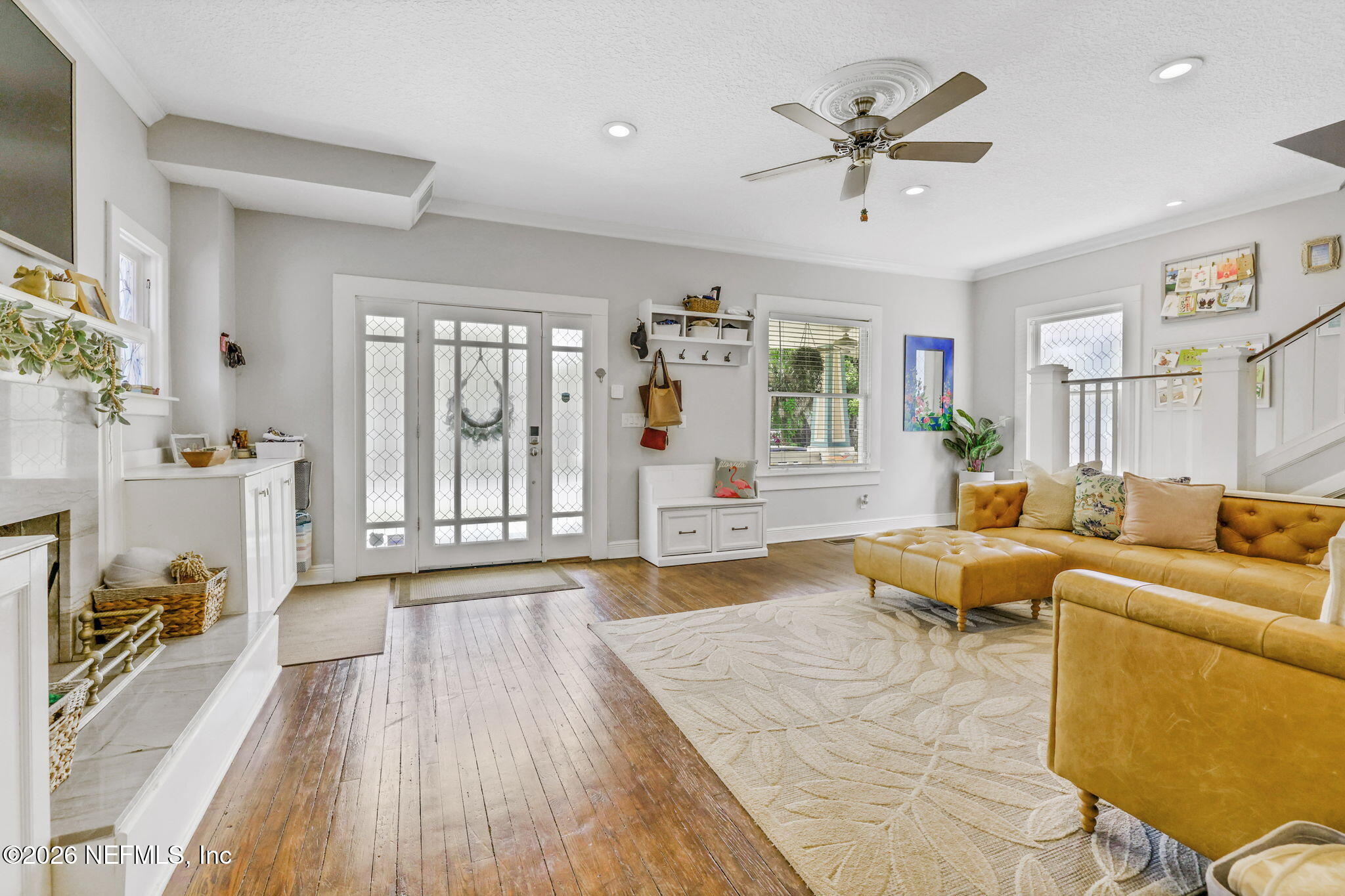 2837 Post Street Jacksonville, FL 32205 - Photo 12 of 70 a living room with furniture and a wooden floor