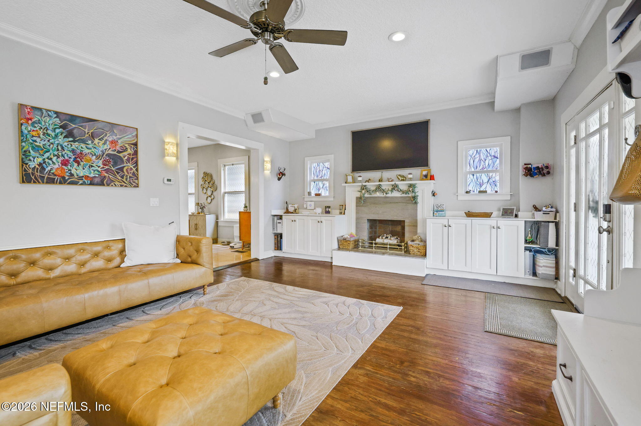 2837 Post Street Jacksonville, FL 32205 - Photo 13 of 70 a living room with furniture and a flat screen tv