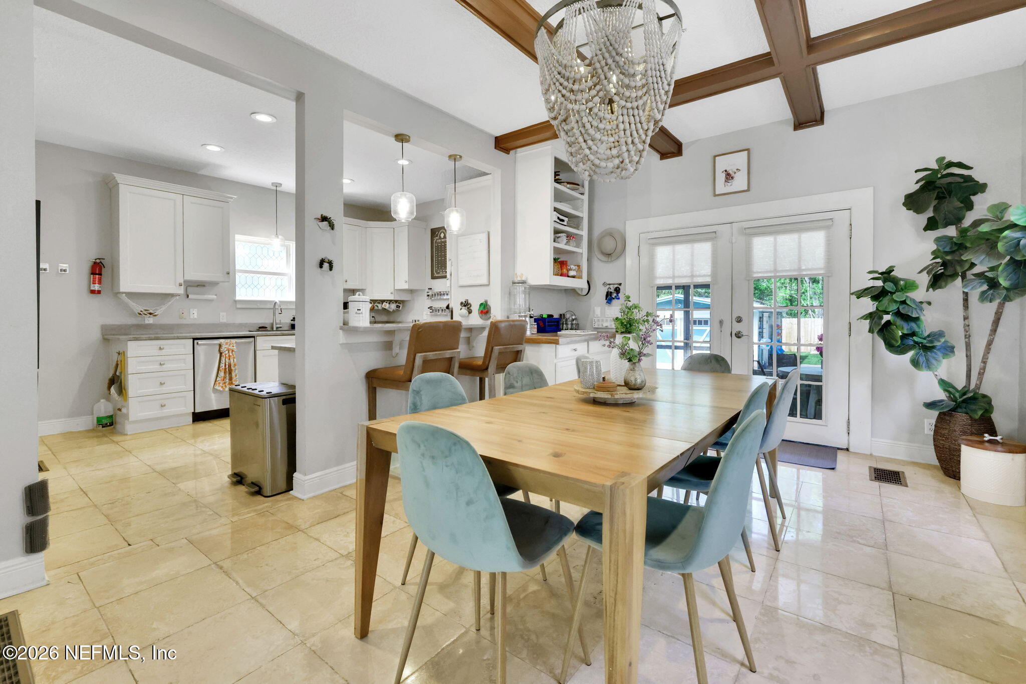 2837 Post Street Jacksonville, FL 32205 - Photo 19 of 70 a view of a dining room with furniture