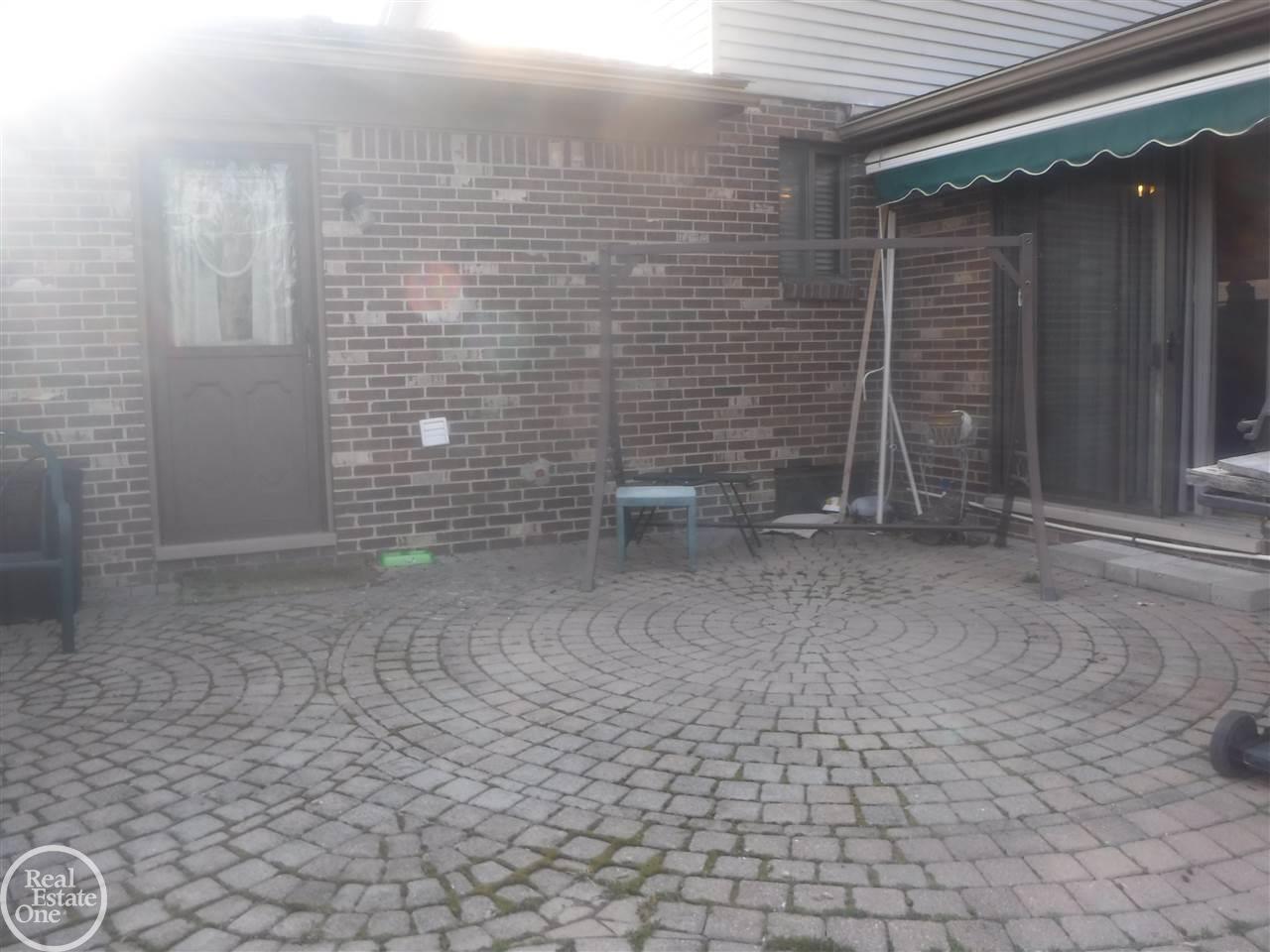 47200 Barbara Road Macomb, MI 48044 - Photo 22 of 24