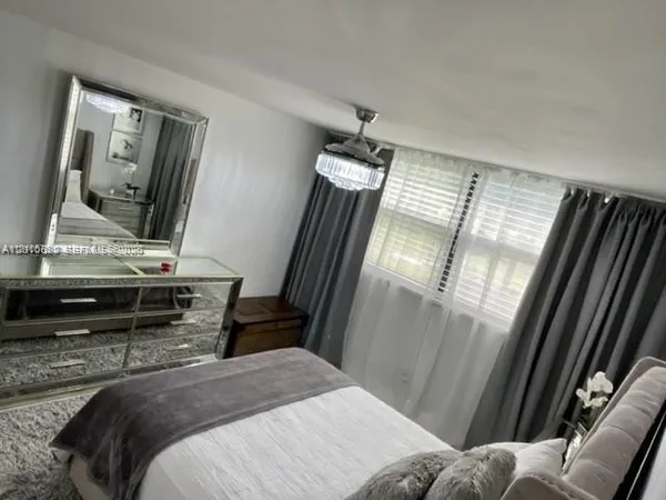 $2,300 | 1266 South Military Trail, Unit 514, Deerfield Beach, FL 33442