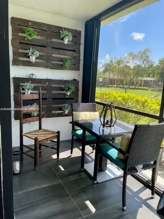 $2,300 | 1266 South Military Trail, Unit 514, Deerfield Beach, FL 33442