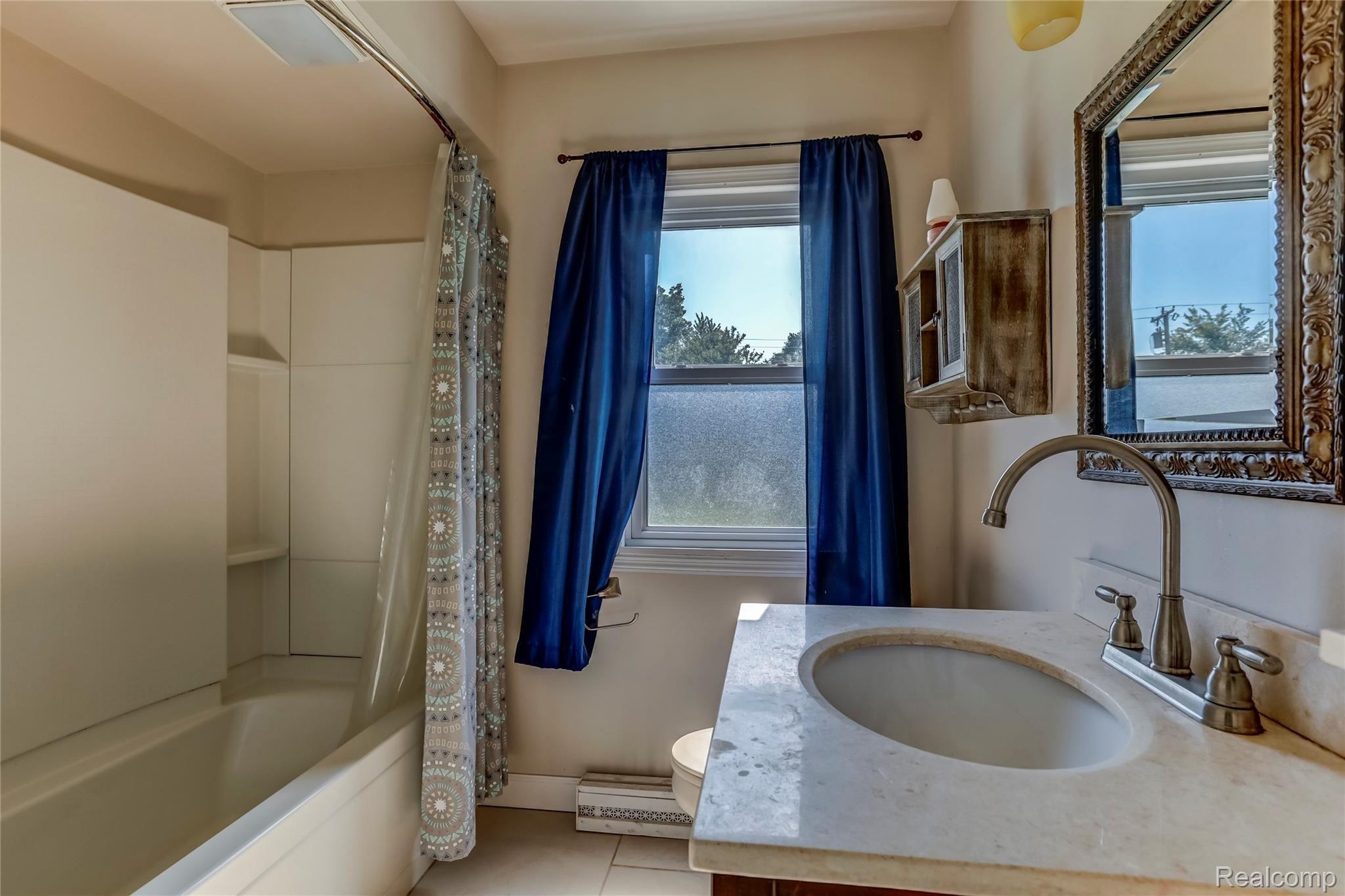 12115 Platt Road Milan, MI 48160 - Photo 15 of 26 12115 Platt Road, Milan, Michigan-14-FULL.jpg