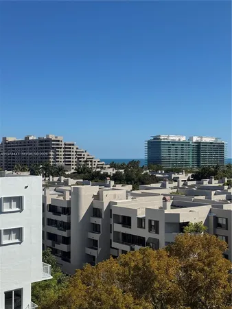 $4,200 | 77 Crandon Boulevard, Unit 9E, Key Biscayne, FL 33149