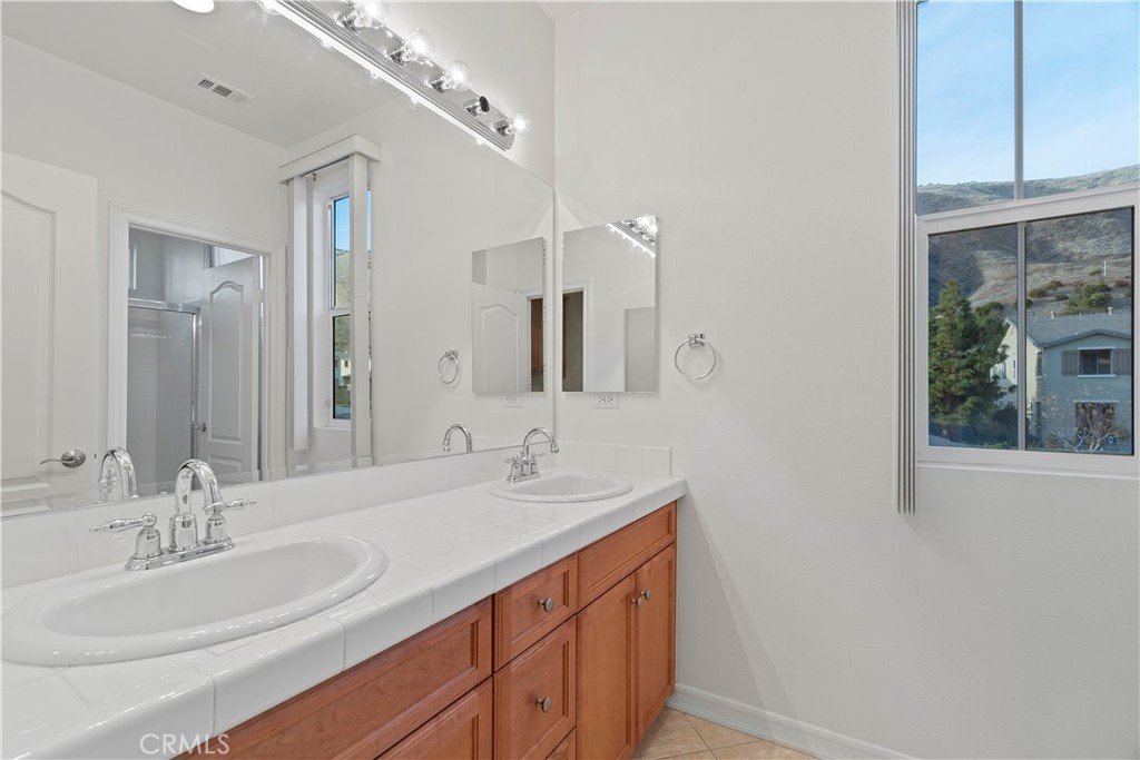 33329 Gold Mountain Road Yucaipa, CA 92399 - Photo 17 of 24