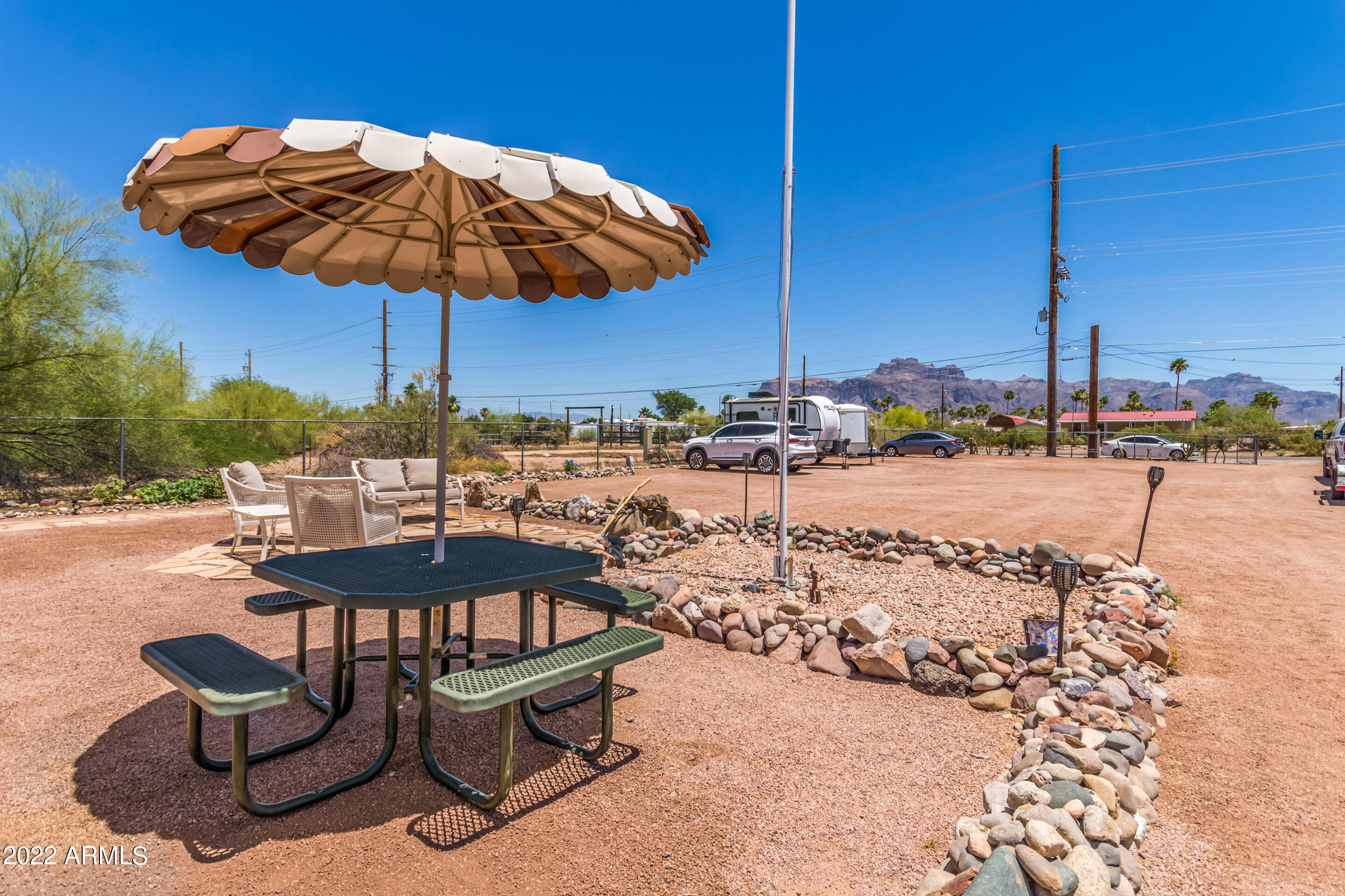 296 South Cactus Road Apache Junction, AZ 85119 - Photo 6 of 38 6 - Cactus