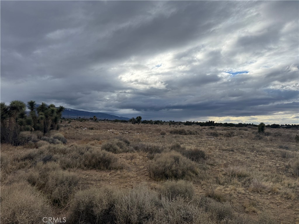 0 Paramount Road Phelan, CA 92371 - Photo 9 of 13