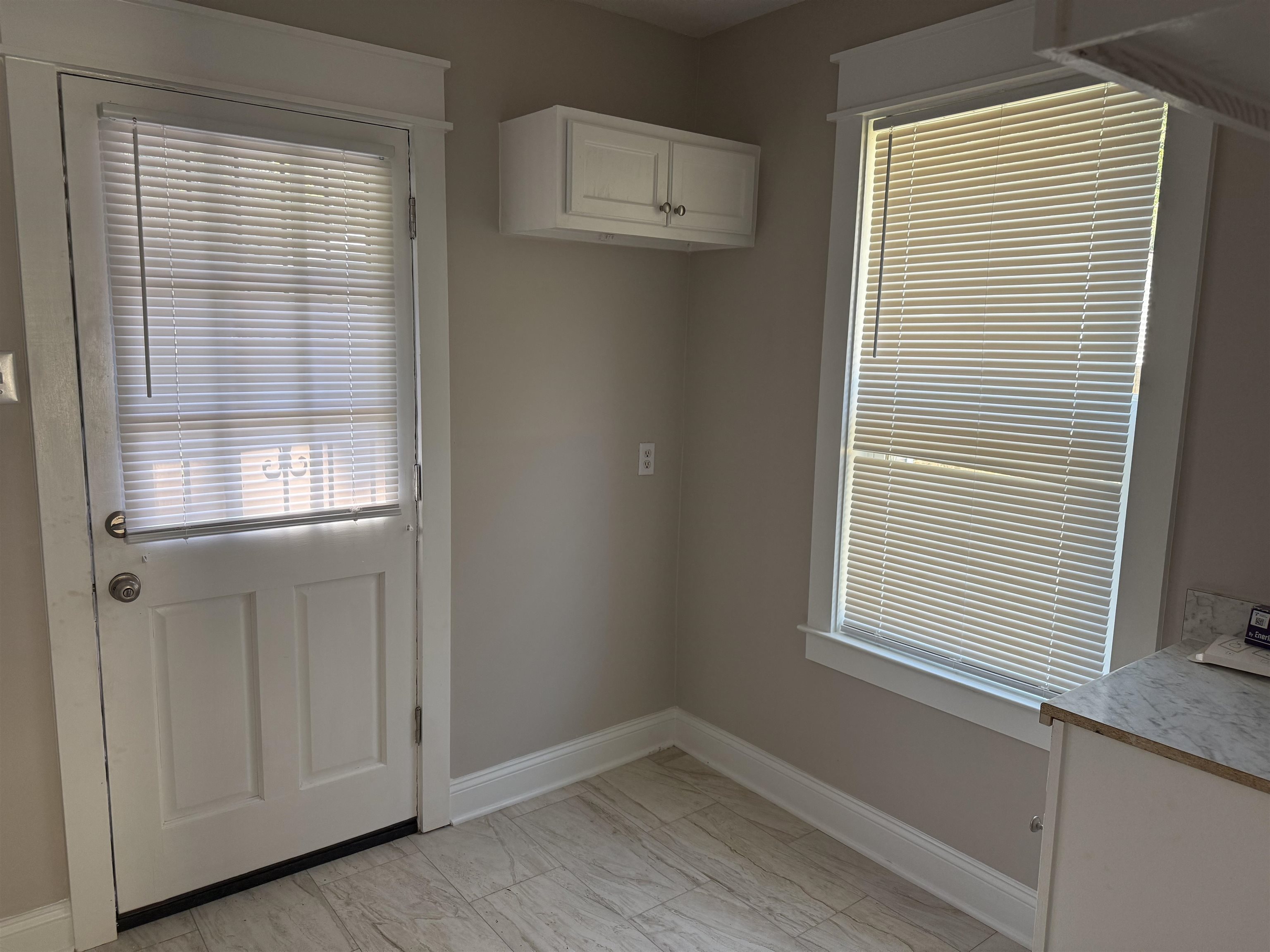 991 McEvers Road Memphis, TN 38111 - Photo 13 of 28 Unfurnished dining area featuring baseboards