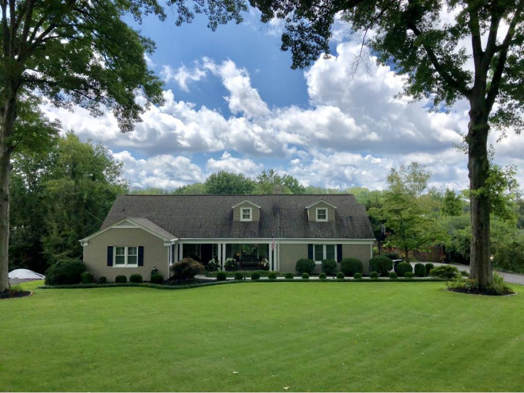 536 Green Acres Road Bristol, VA 24201 - Photo 2 of 34 Photo 2