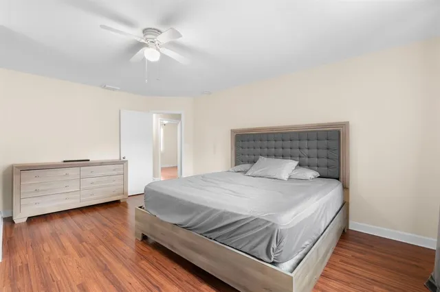 $525,000 | 9918 Northwest 2nd Court, Plantation, FL 33324