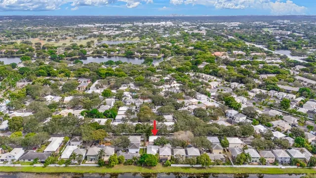 $525,000 | 9918 Northwest 2nd Court, Plantation, FL 33324