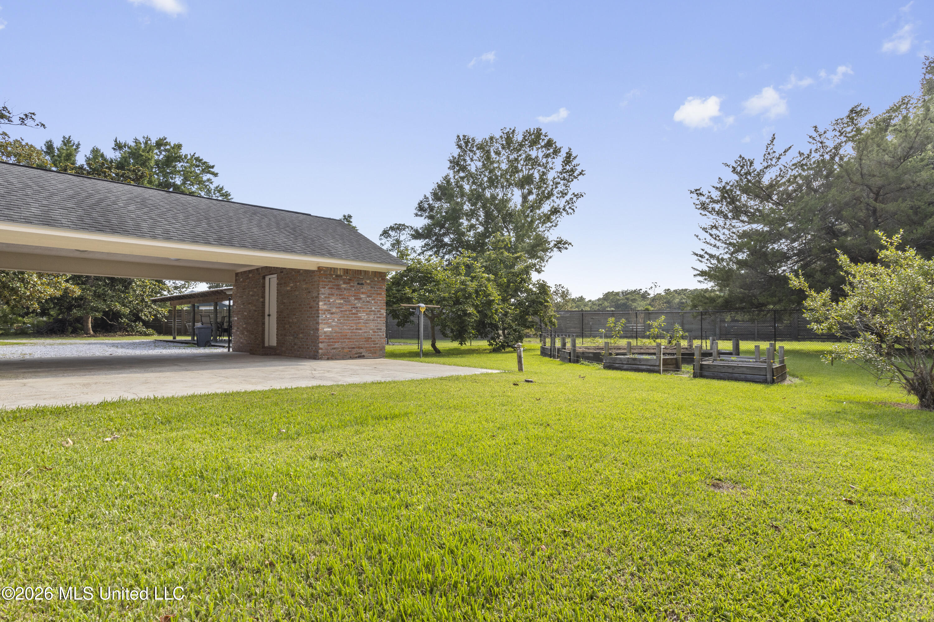153 Pittman Road Ocean Springs, MS 39564 - Photo 35 of 54 00035