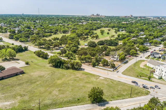 $155,000 | 841 South Riverside Drive, Fort Worth, TX 76104