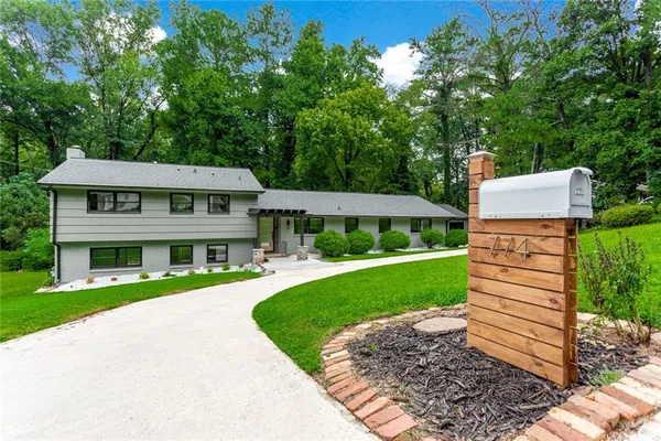 $4,900 | 774 Starlight Lane Northeast, Atlanta, GA 30342