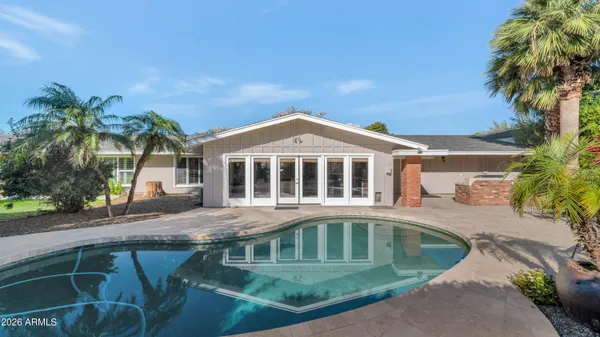 $1,395,000 | 7131 North 12th Place, Phoenix, AZ 85020