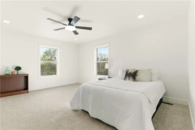 $565,000 | 18450 246th Street, Tonganoxie, KS 66086