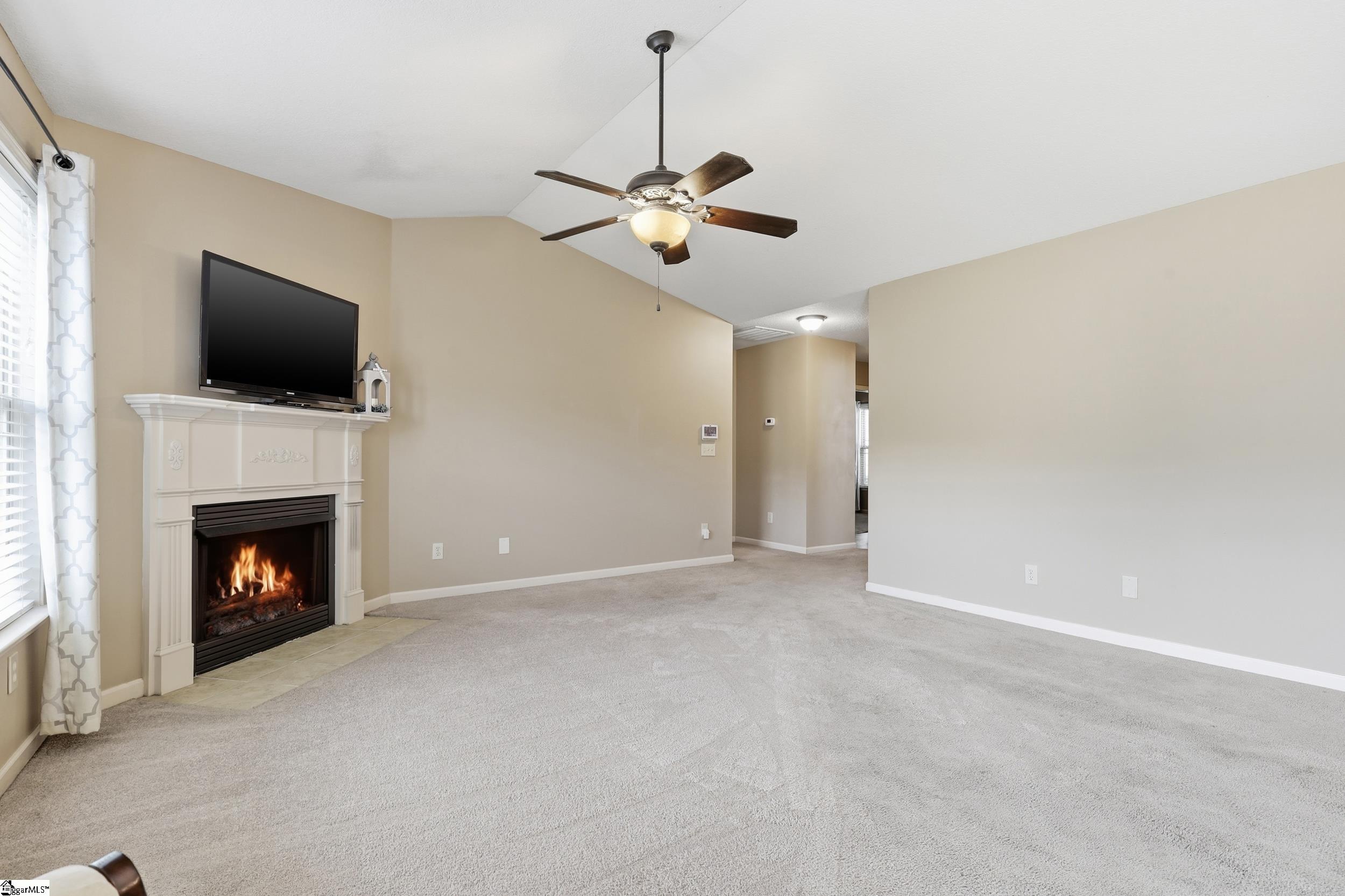 22 Nautical Drive Greer, SC 29650 - Photo 4 of 24