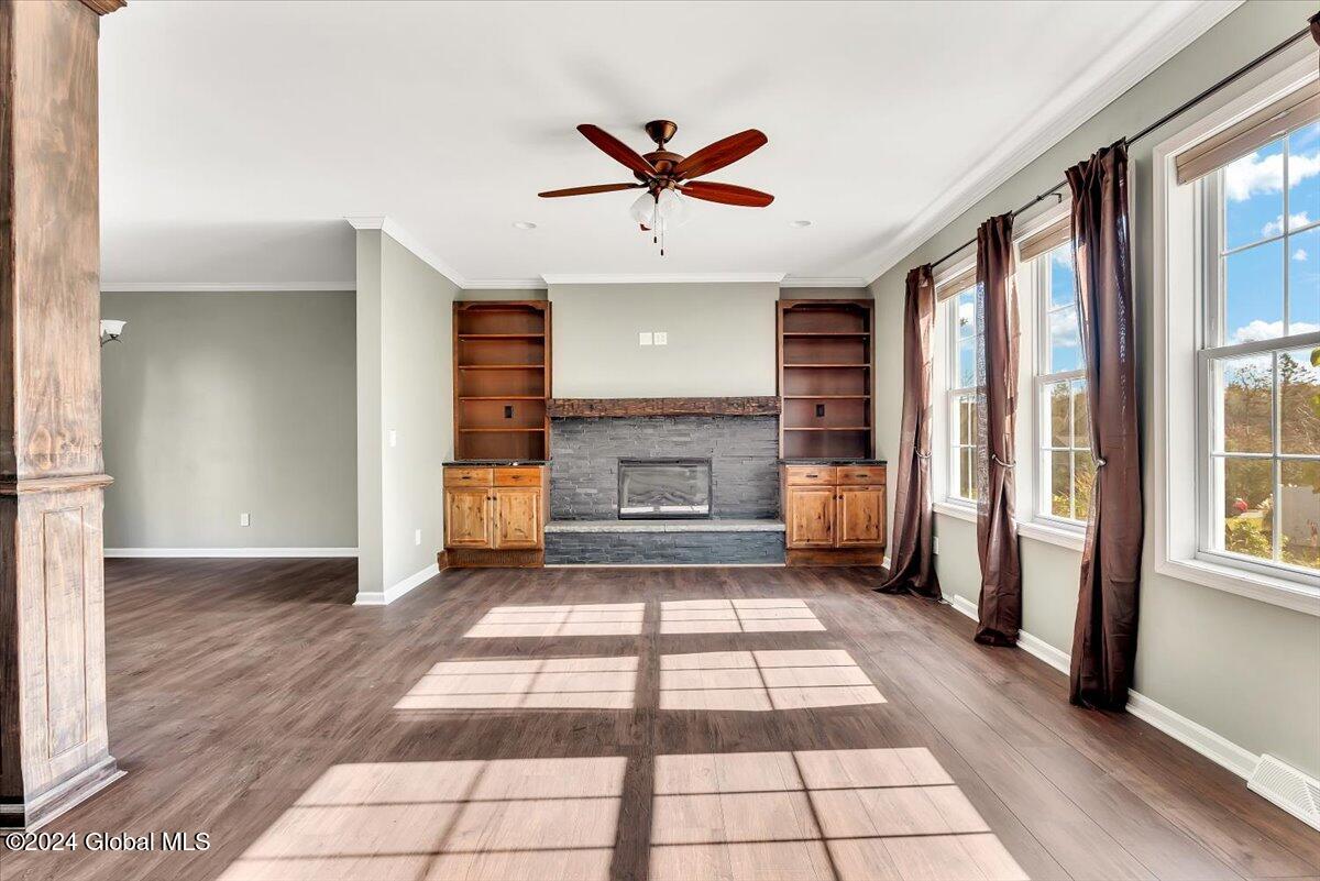 201 Maple Avenue Schenectady, NY 12302 - Photo 4 of 41 09-P1245703