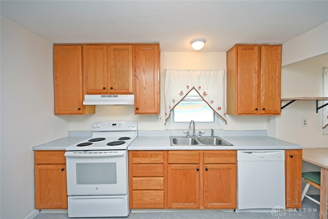 1316 Rochelle Avenue Kettering, OH 45429 - Photo 12 of 33 Gallery Image 12