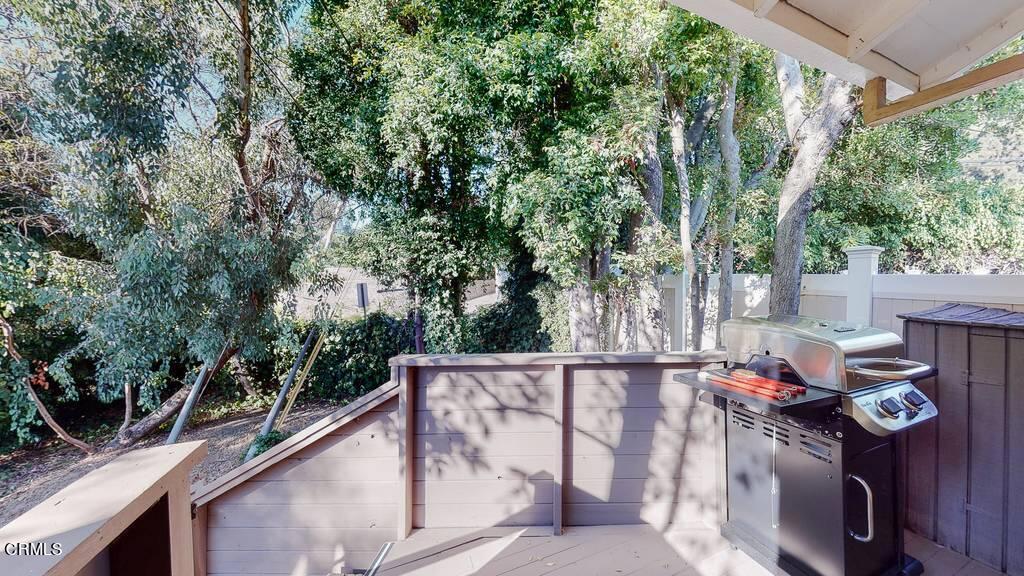 101 South Rockingham Avenue Los Angeles, CA 90049 - Photo 16 of 44