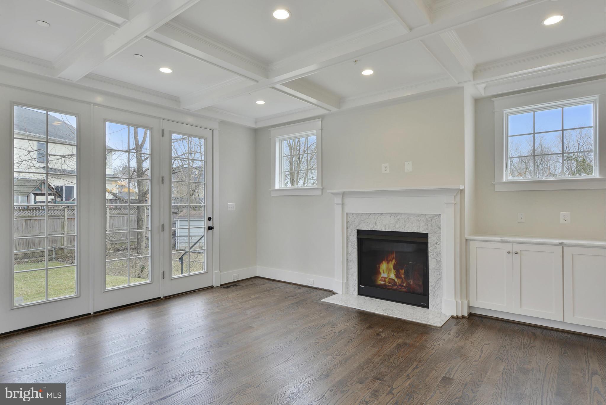 8734 Ridge Road Bethesda, MD 20817 - Photo 14 of 30 Family Room