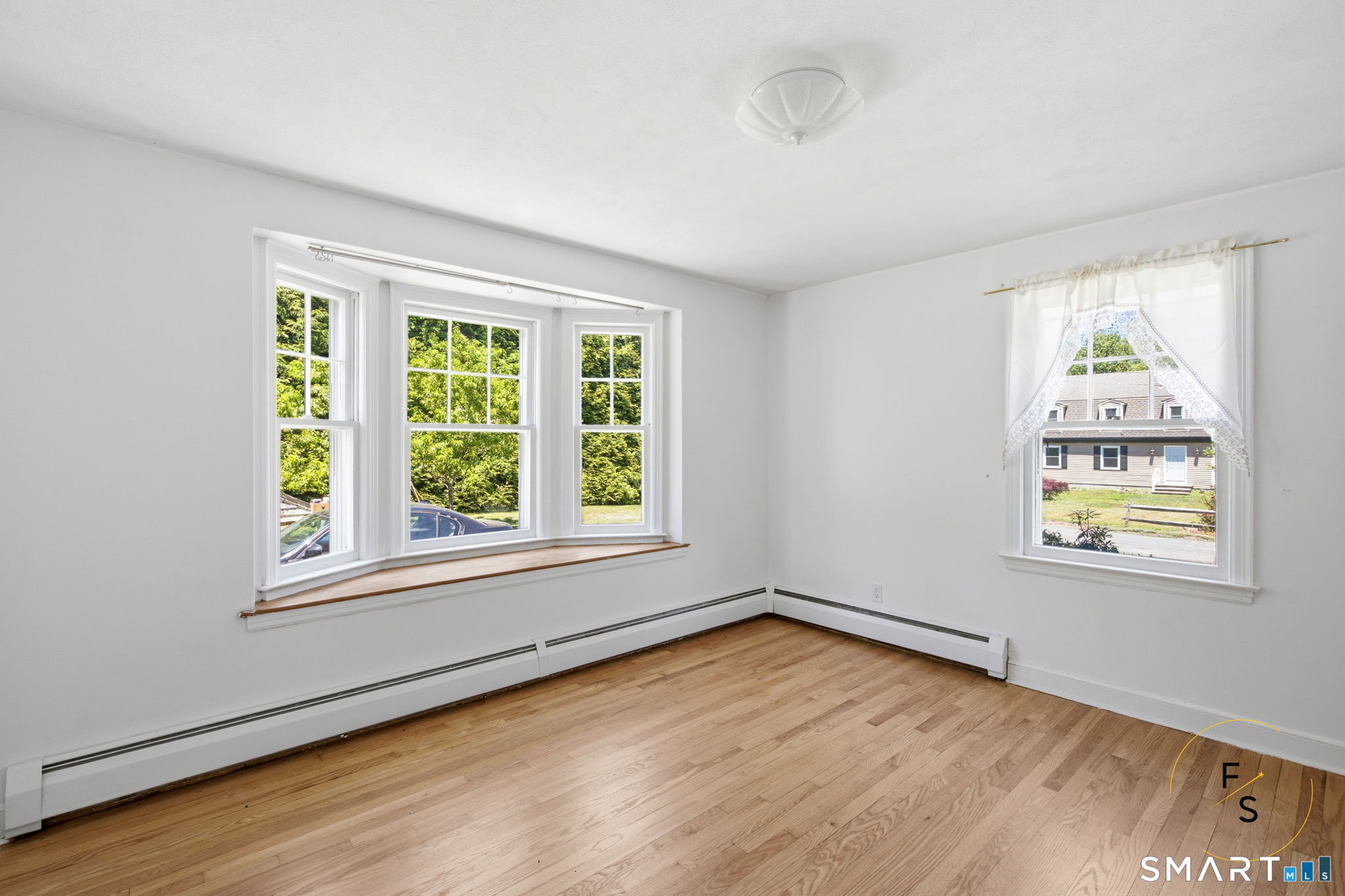 24 Amos Street Hamden, CT 06518 - Photo 16 of 39
