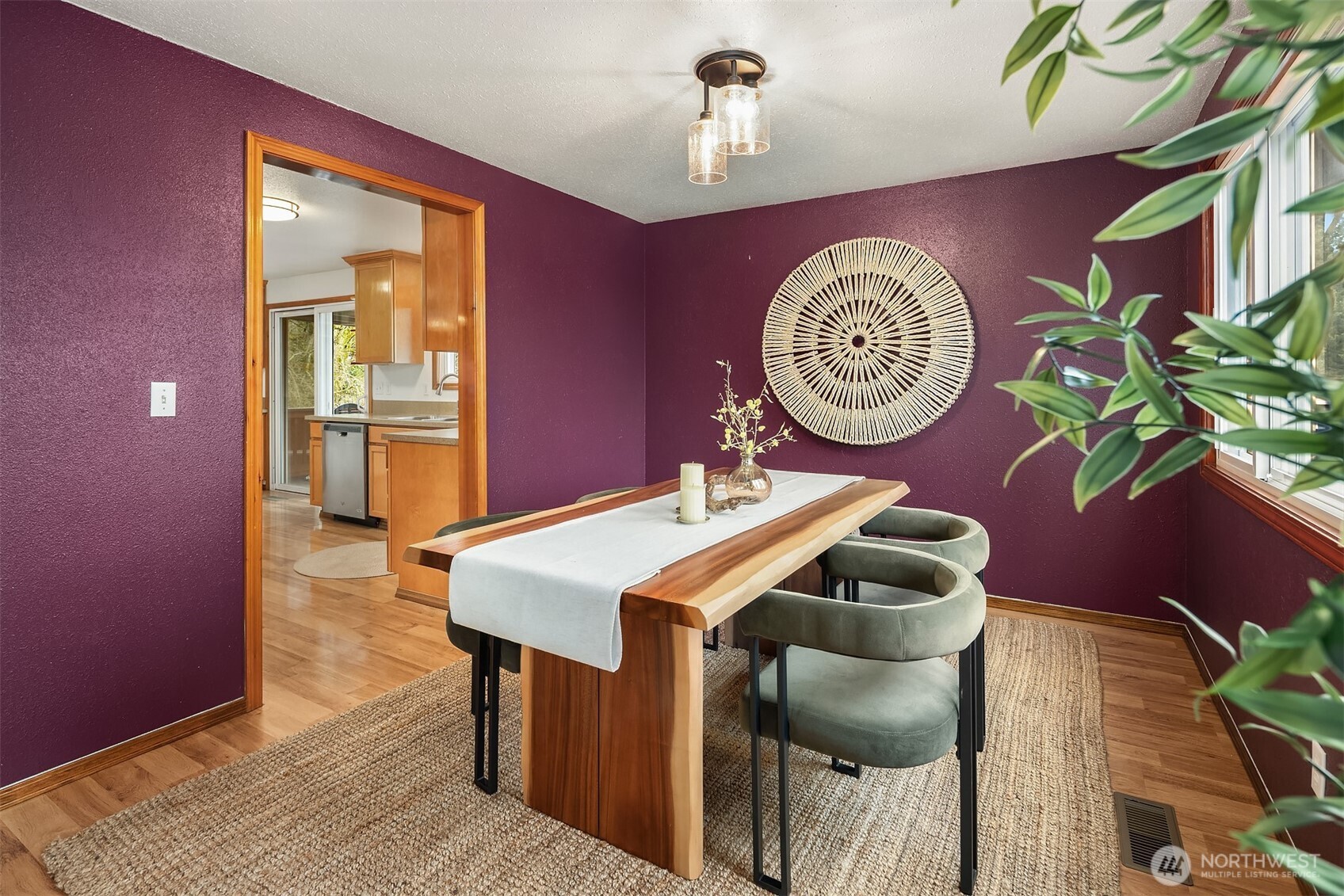 1002 South 194th Street SeaTac, WA 98148 - Photo 8 of 40
