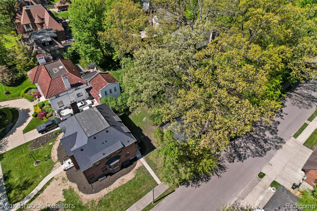 19566 Canterbury Road Detroit, MI 48221 - Photo 70 of 76 Gallery Image 70