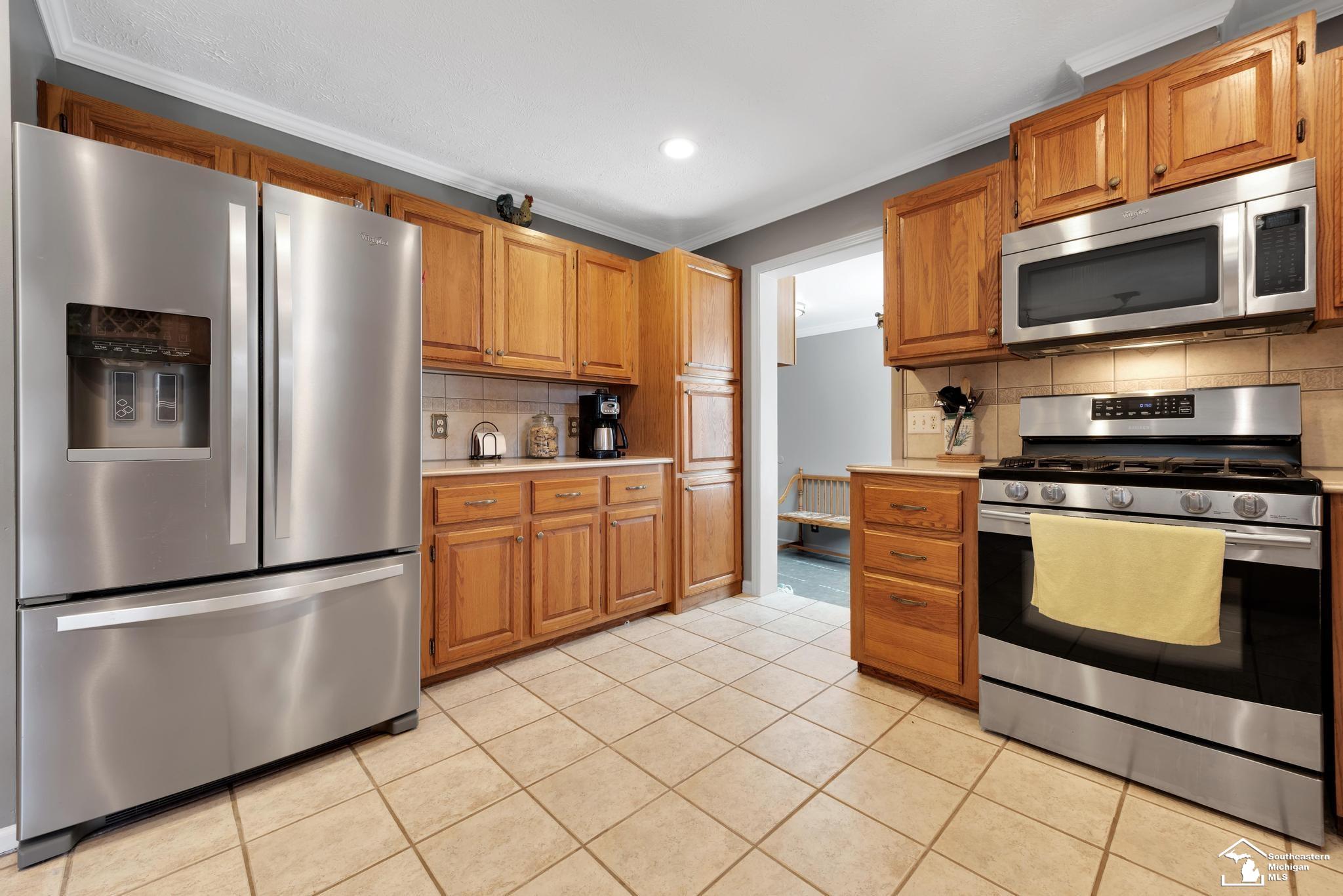 25341 King Road Flat Rock, MI 48134 - Photo 13 of 57 Gallery Image 13