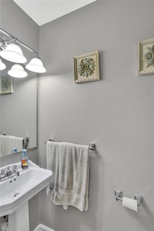 107 Georgetown Lane Export, PA 15632 - Photo 28 of 33