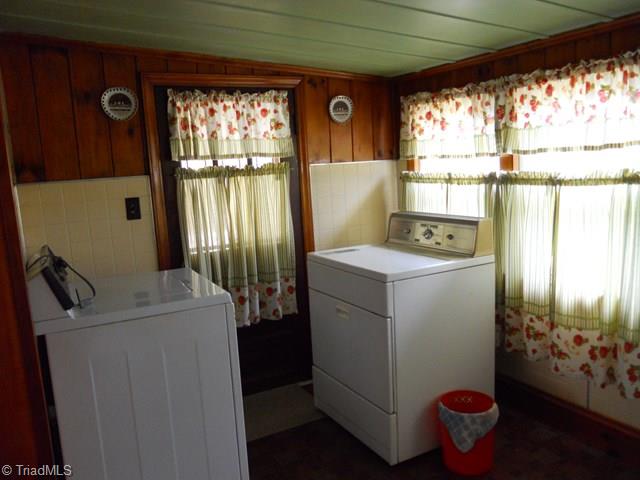 581 Brown Ridge Road Wilkesboro, NC 28697 - Photo 14 of 15 Gallery Image 14