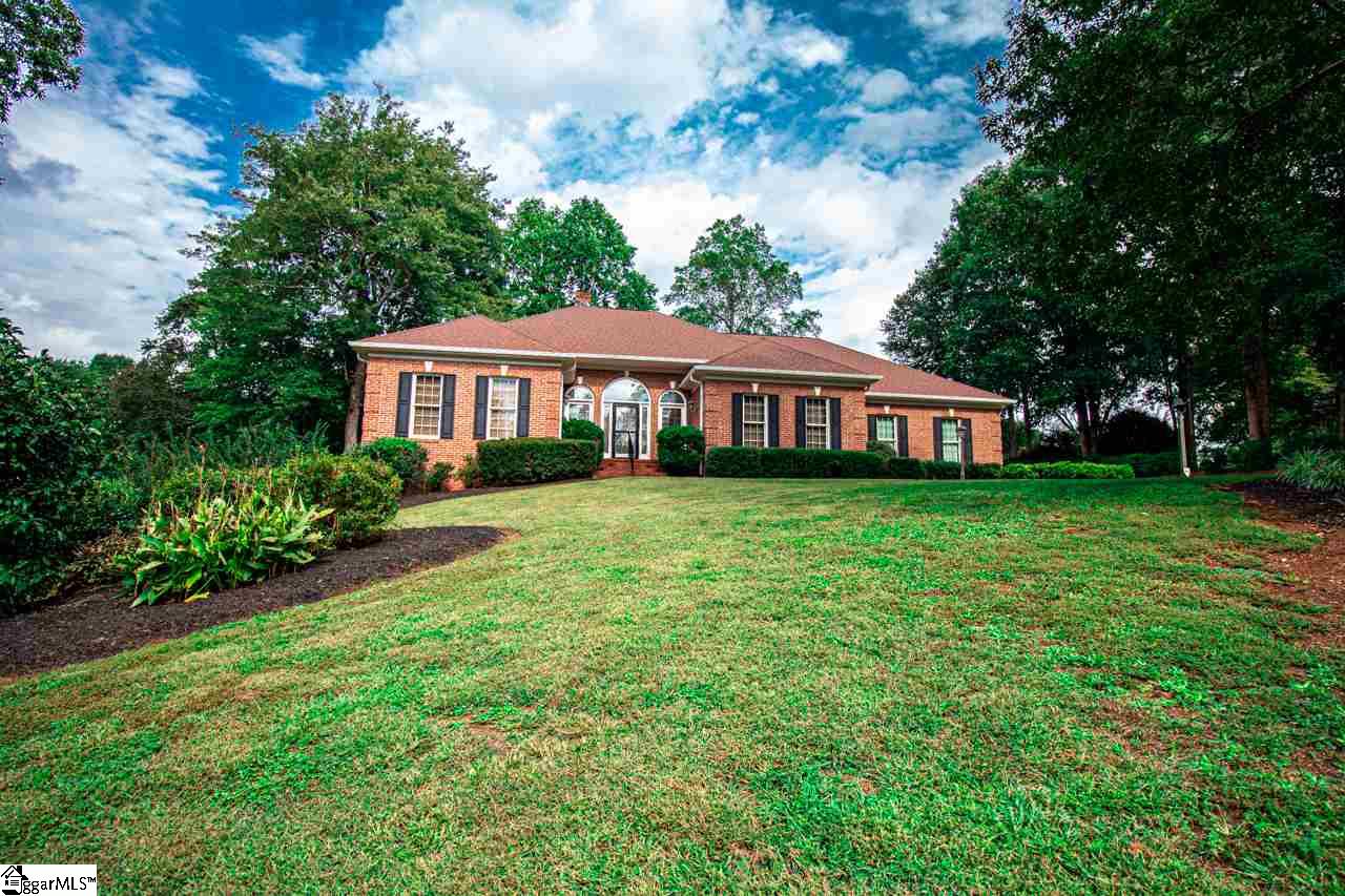 408 North Silver Ridge Drive Greer, SC 29651 - Photo 2 of 36