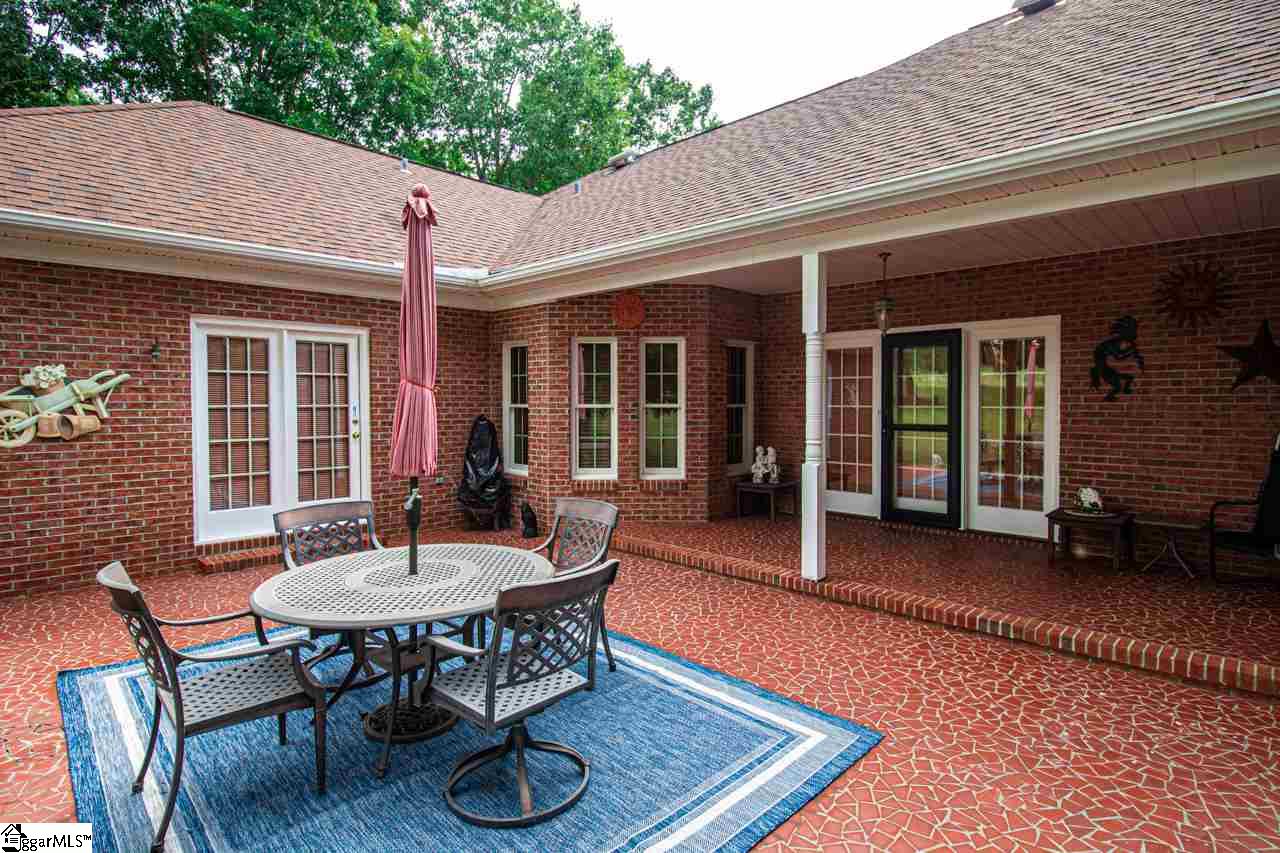 408 North Silver Ridge Drive Greer, SC 29651 - Photo 4 of 36