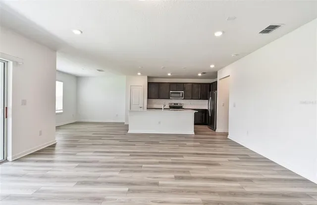 $384,940 | 10504 Hidden Banks Glen, Parrish, FL 34219