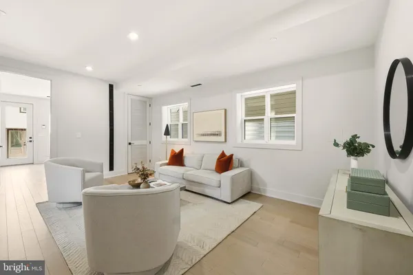 $2,325,000 | 6116 30th Street Northwest, Washington, DC 20015