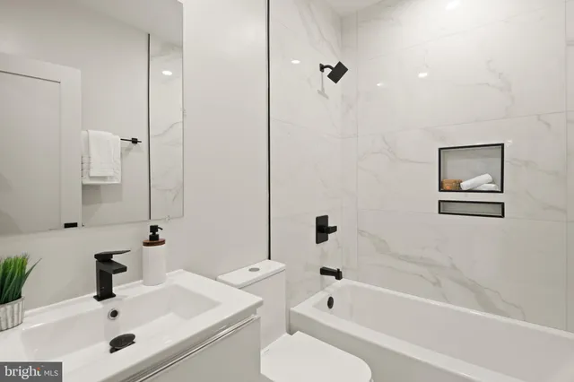 $2,450,000 | 6116 30th Street Northwest, Washington, DC 20015