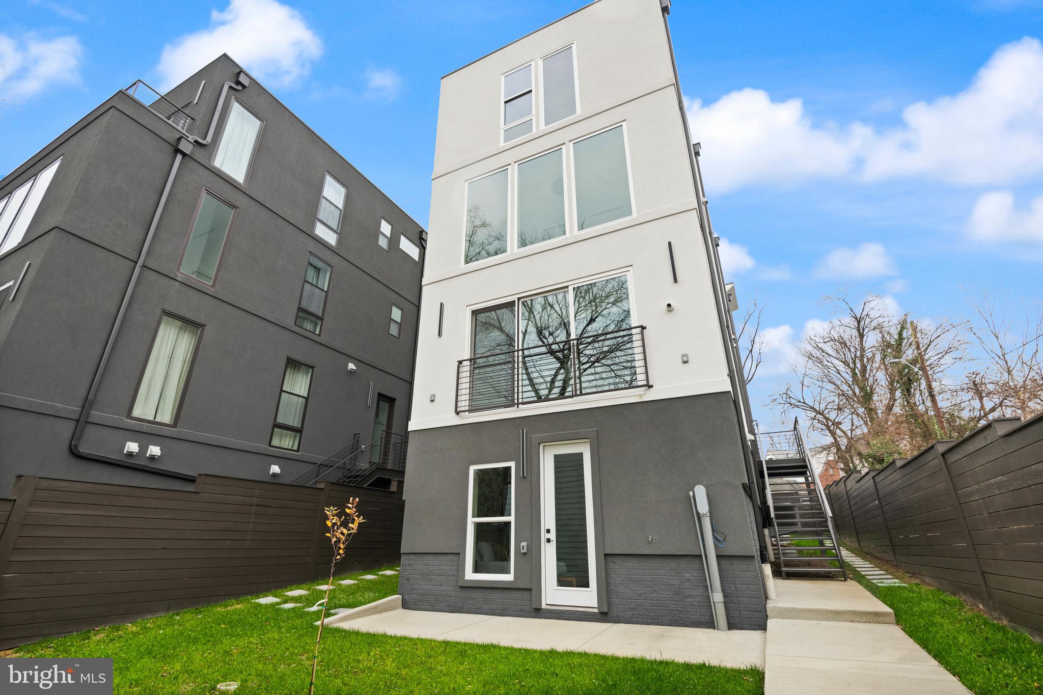 6116 30th Street Northwest Washington, DC 20015 - Photo 57 of 66 Back yard