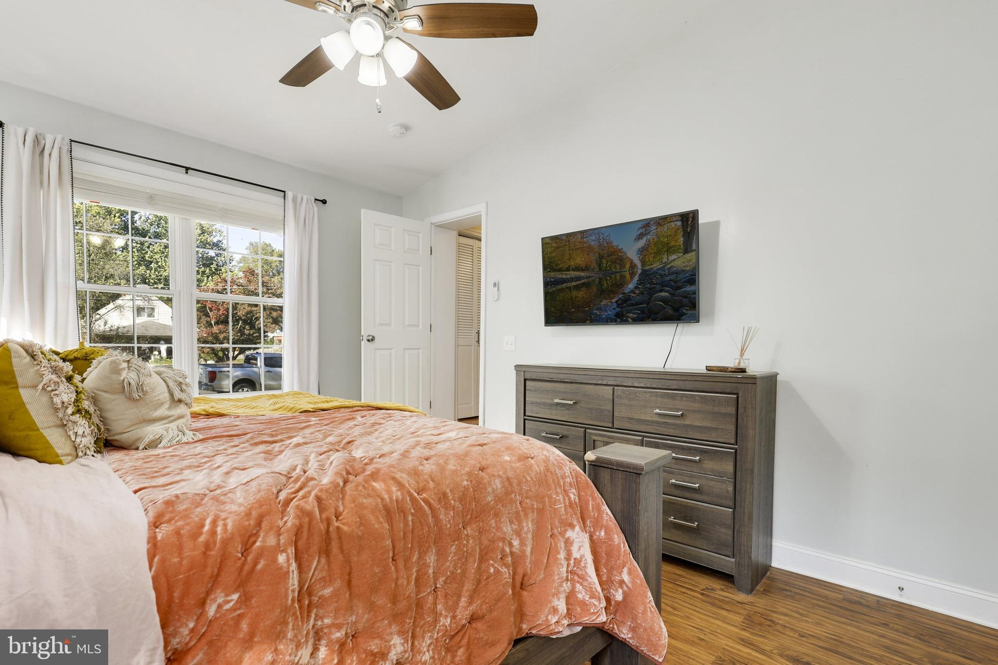 2915 Harrison Road Falls Church, VA 22042 - Photo 20 of 42 Gallery Image 20