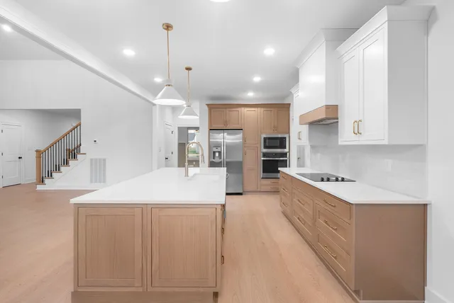 $825,000 | 2030 Daniel Johnson Way, Clarksville, TN 37043