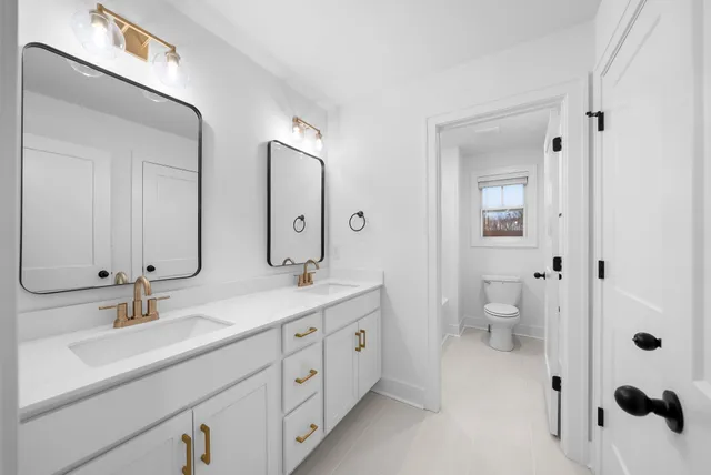 $825,000 | 2030 Daniel Johnson Way, Clarksville, TN 37043