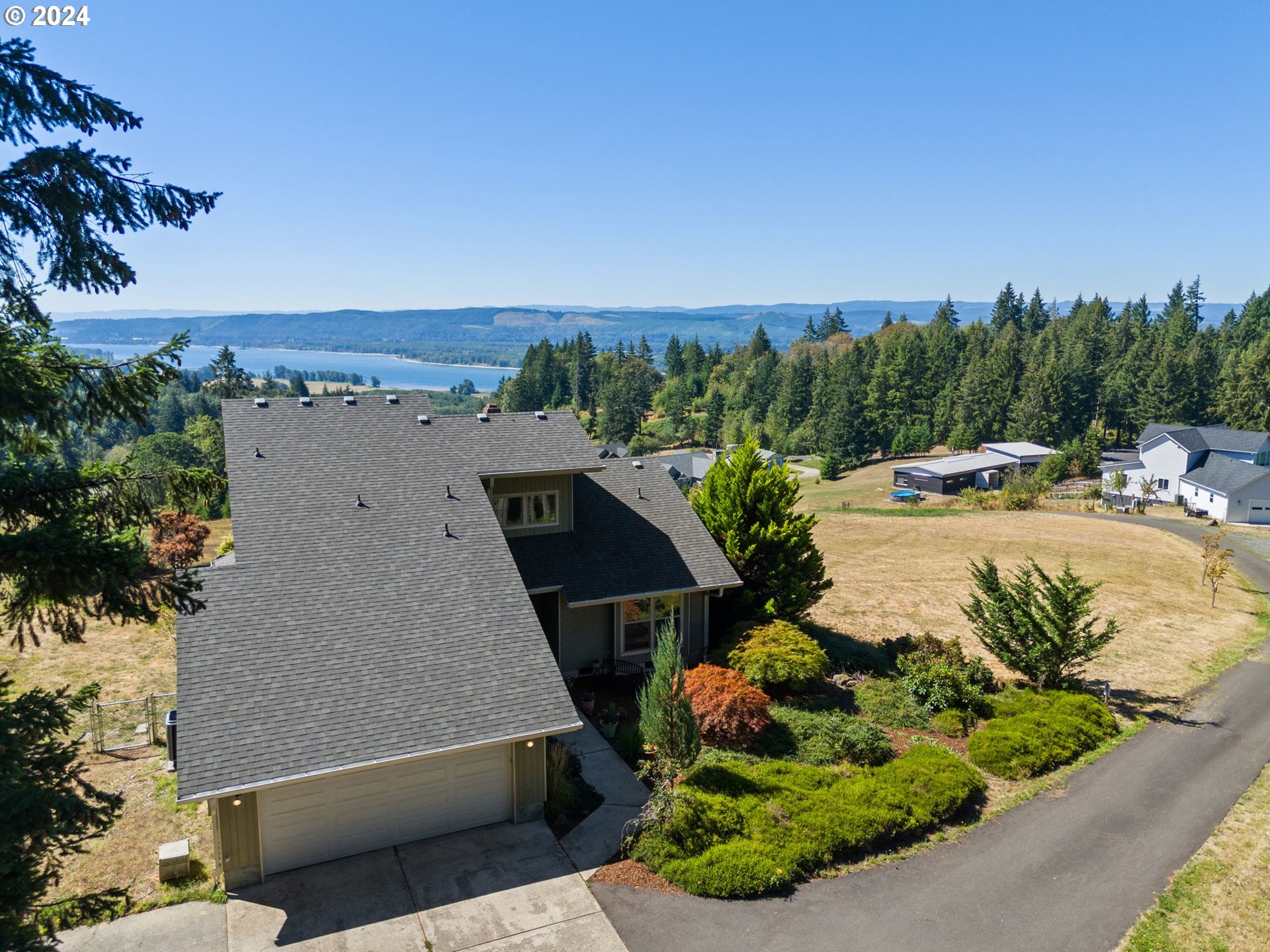 298 Large Road Kalama, WA 98625 - Photo 3 of 46 Gallery Image 3