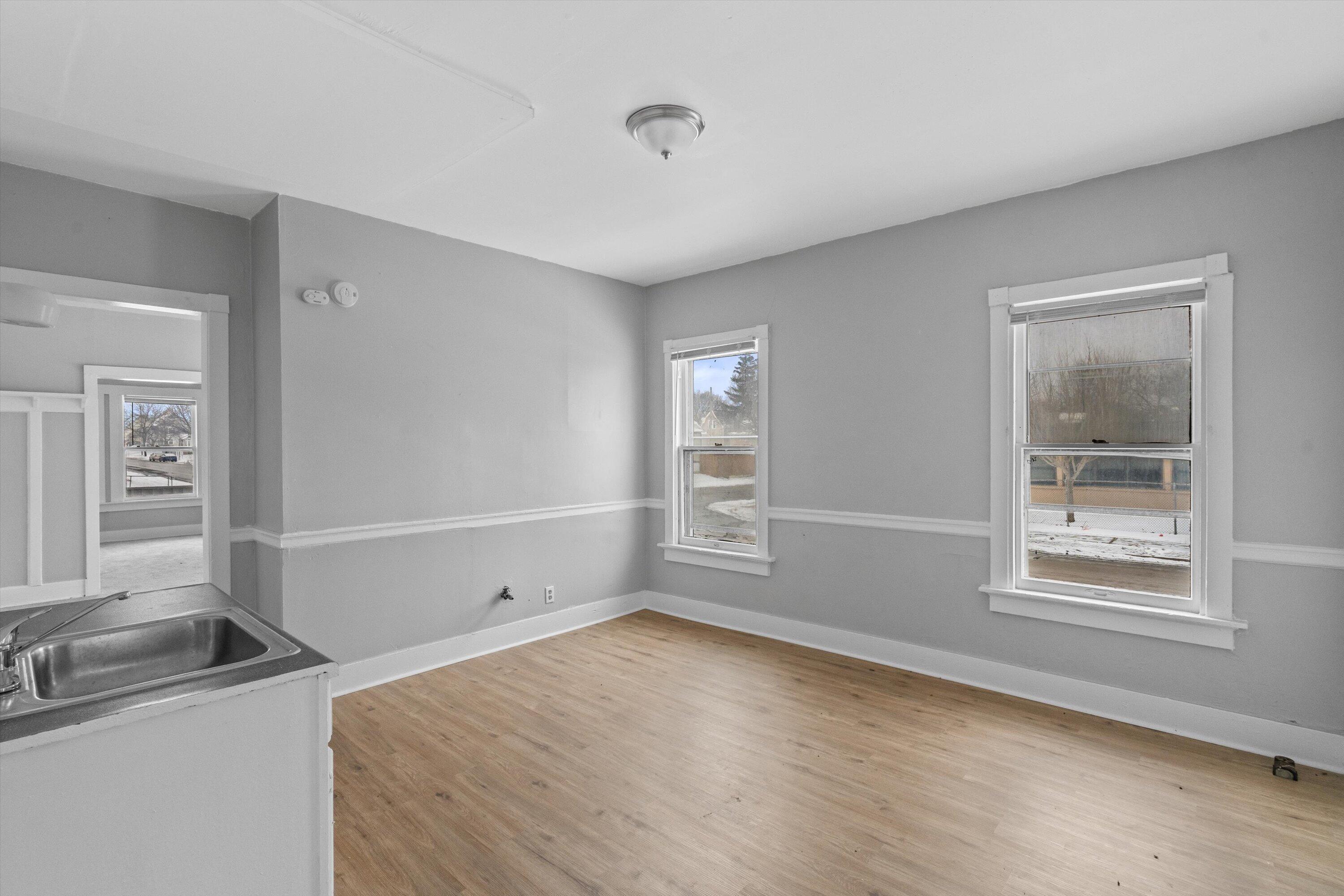 1932 West Brown Street, Unit 1934 Milwaukee, WI 53205 - Photo 14 of 19 14-DSC05955