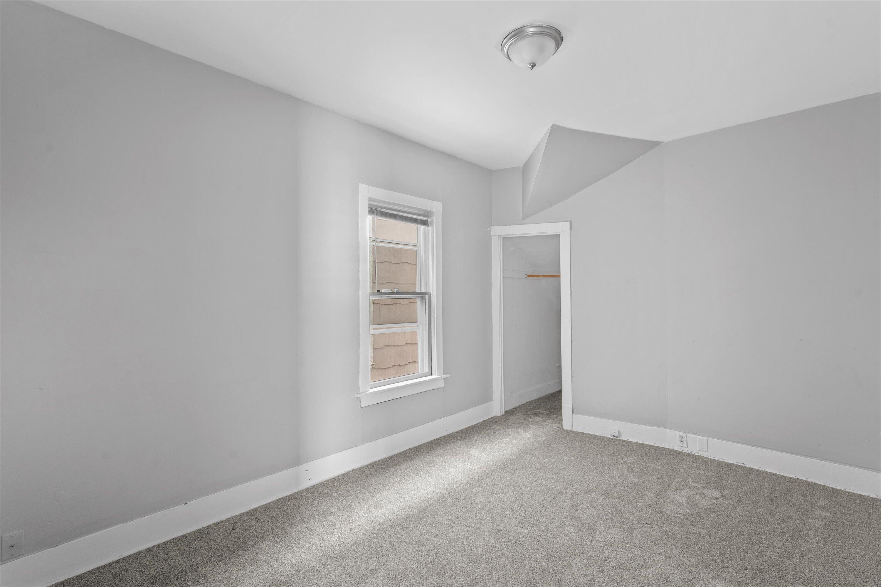 1932 West Brown Street, Unit 1934 Milwaukee, WI 53205 - Photo 18 of 19 19-DSC05983