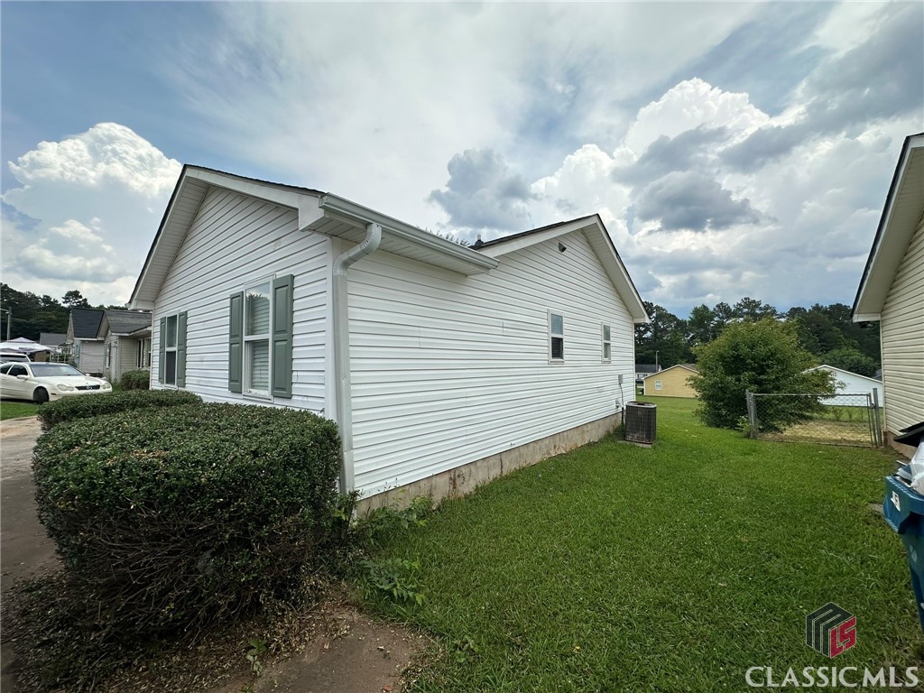 330 Buckingham Terrace Athens, GA 30607 - Photo 17 of 17 Gallery Image 17