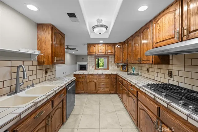 $499,000 | 1740 Lomas Privadas Drive, San Bernardino, CA 92404