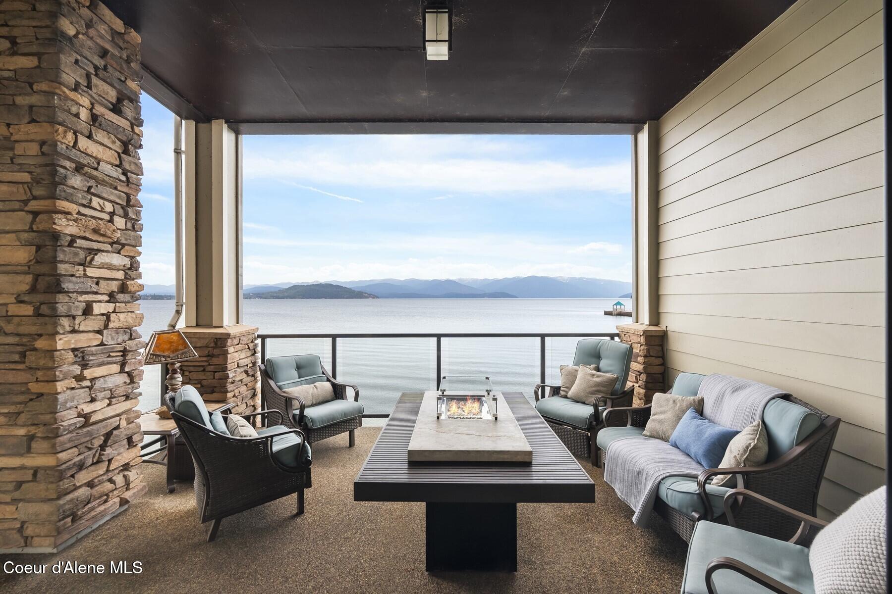 606 Sandpoint Avenue Sandpoint, ID 83864 - Photo 19 of 58 Private, Main Level Balcony