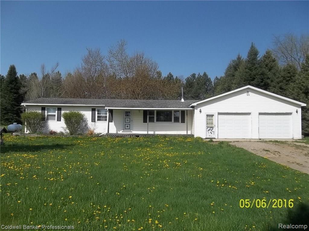 3817 Jones Road North Branch, MI 48461 - Photo 1 of 32 Front View